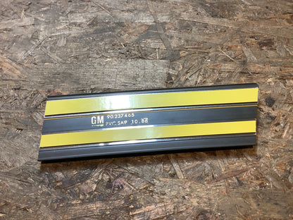 Corsa A, GT, SR Zierleiste Kotflügel rechts Original GM NEU