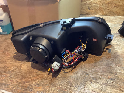 Tuning-Tec LED Tagfahrlicht Scheinwerfer für Audi A4 B7 05-08 schwarz