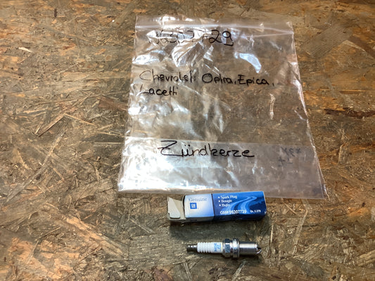 Chevrolet Optra, Epica, Lacetti Zündkerze Original GM NEU