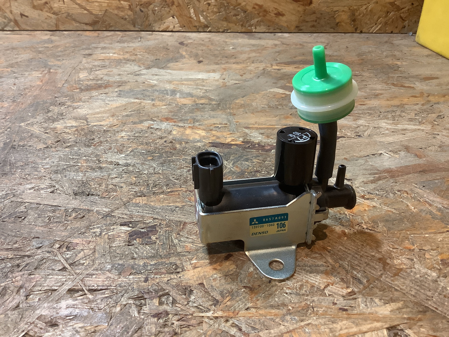 Mitsubishi ASX (GA) Unterdrucksteuerventil für Abgasrückführung Original Mitsubishi NEU