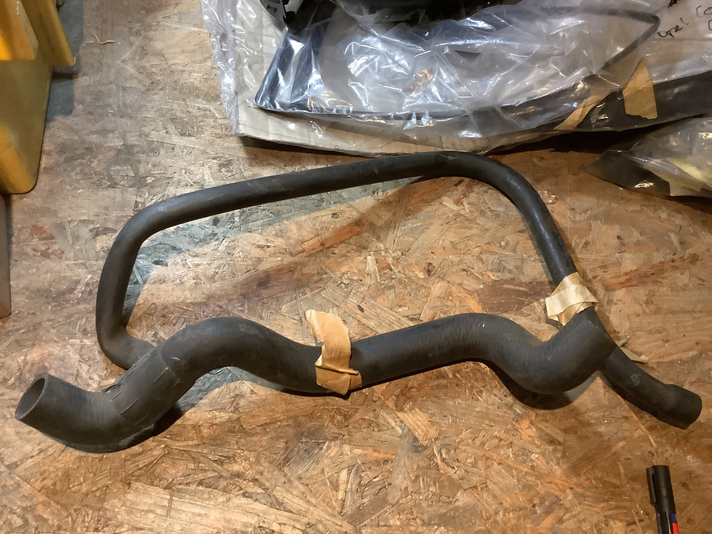 Opel Ascona C, Kadett D Kühlwasserschlauch Original GM NEU