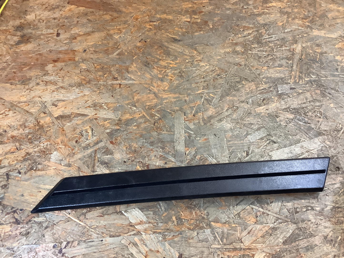 Ascona C Entlüftungsblende links Original GM NEU