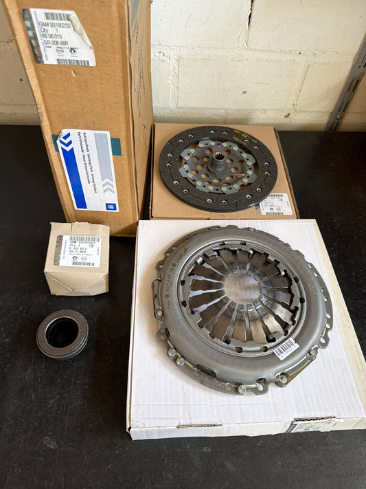 Original GM Opel Agila , Suzuki Ignis , Suzuki Wagon R Kupplungssatz NEU