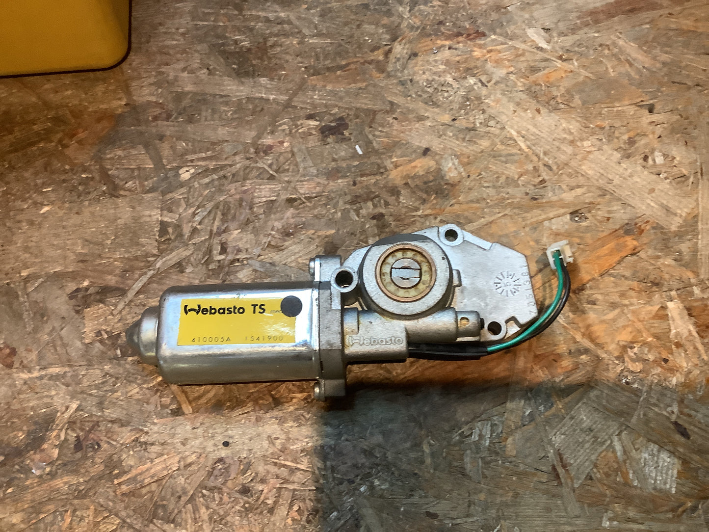 Mitsubishi Pajero Bj. 91-99 Schiebedachmotor Original Webasto NEU