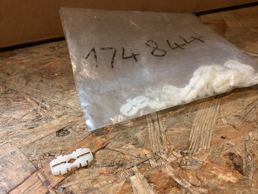 Opel Rekord E Montage Klammer Zierleiste Dachnahmen NEU