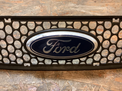 Ford KA, 1.3L Kühlergrill-Gitter, mit Emblem (Emblem siehe Bild) Original Ford NEU