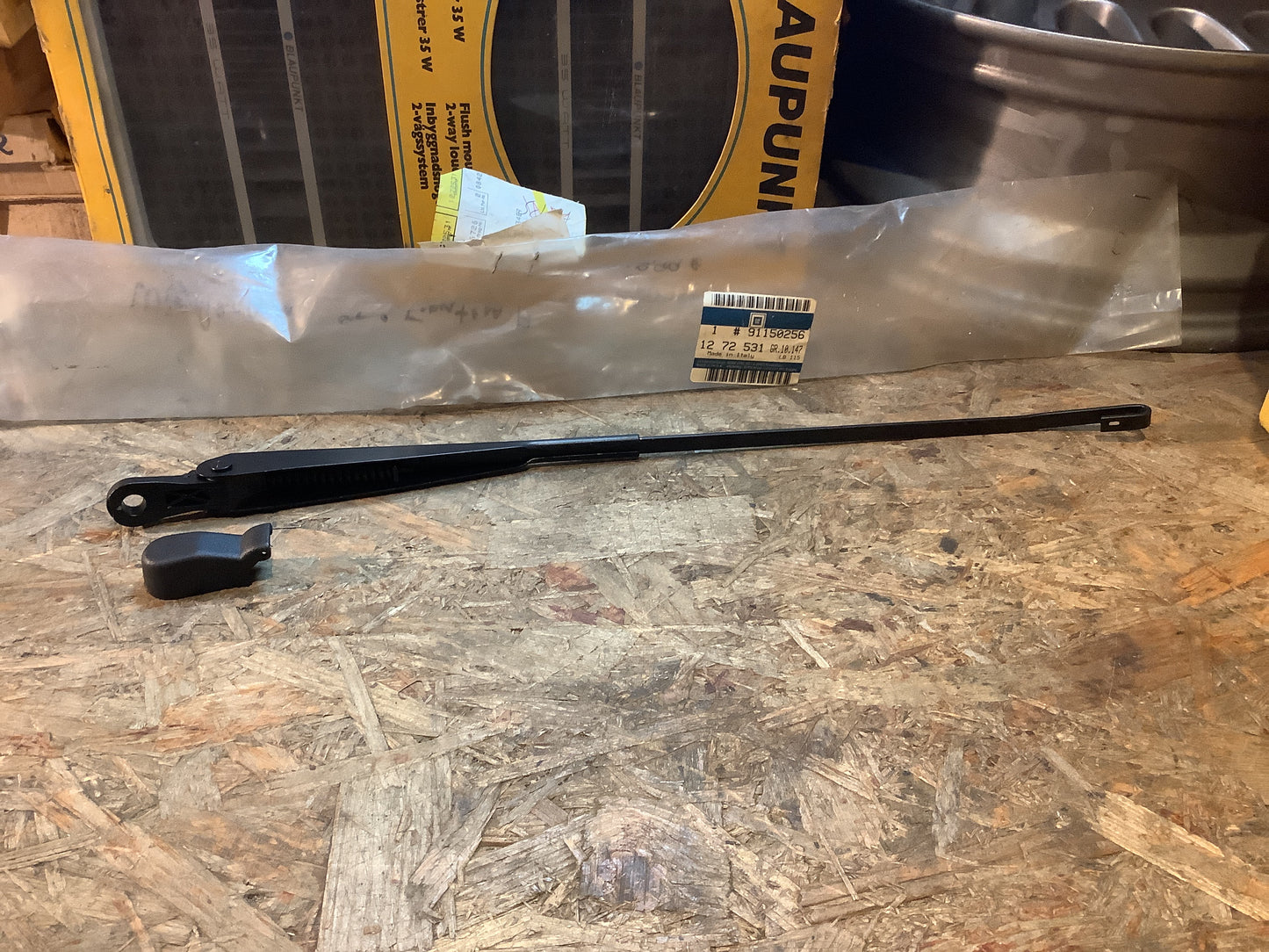 Opel Frontera A Wischerarm Original GM Opel NEU