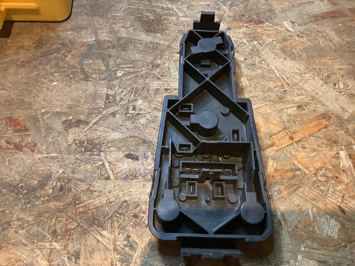 VW Passat 32b Lampenträger Original VW NEU