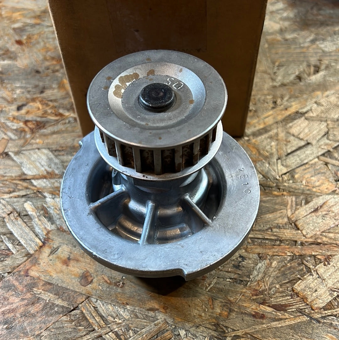 Original GM Chevrolet Kalos 1.4 Wasserpumpe NEU 96872704