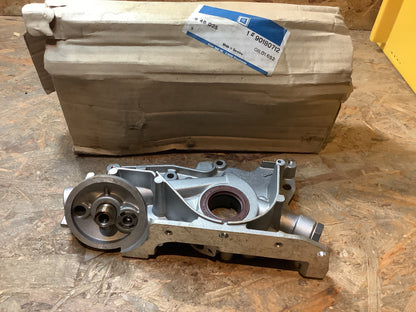 Kadett D 54PS Diesel Ölpumpe Original GM NEU