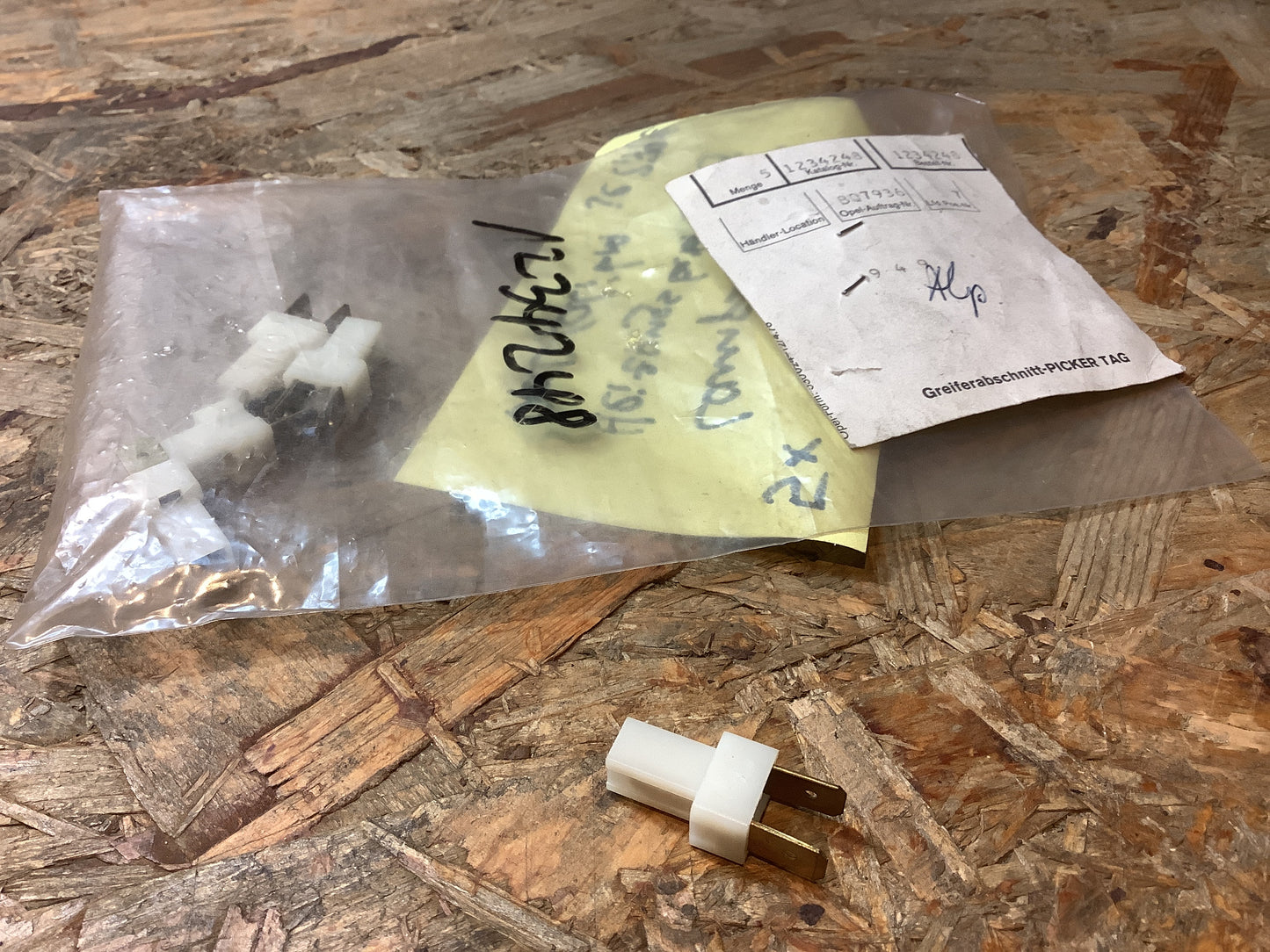 Opel Calibra Lampenfassung Heizungsbetätigung Original Opel NEU