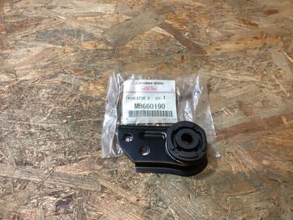 Isolator, Kühlerhalterung Original Mitsubishi NEU