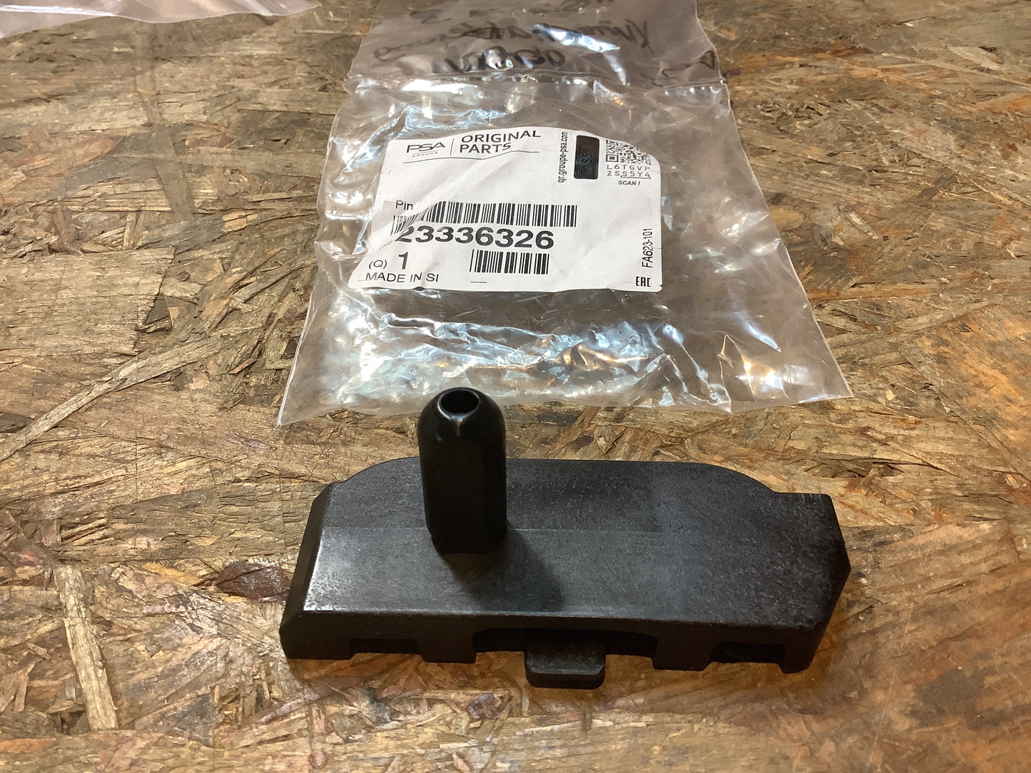 Insignia B Kühlerhalterung oben Original PSA Groupe NEU