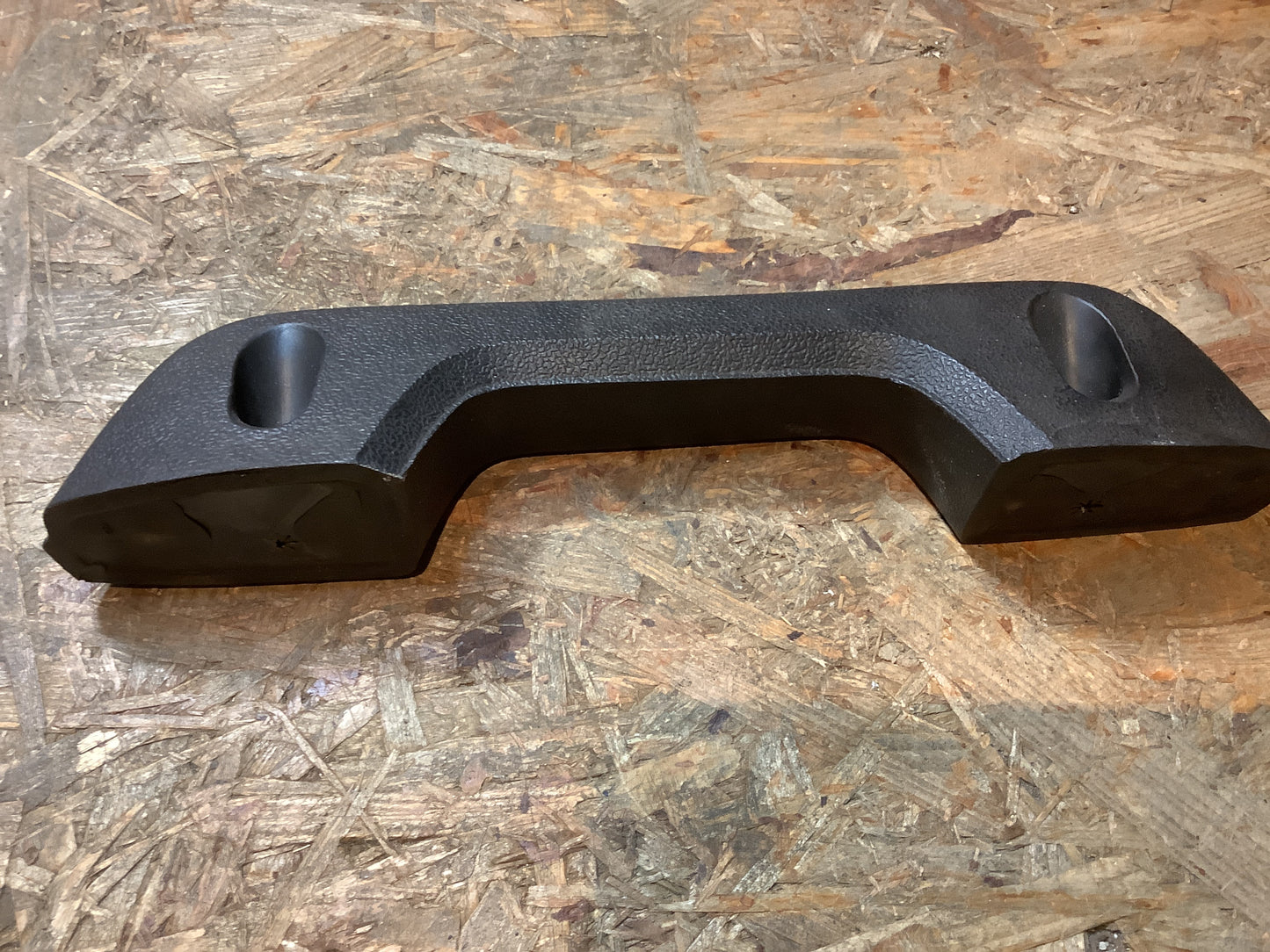 VW Käfer 1300 ab 08/72, VW Käfer 1200 08/73, VW Typ 3 ab 08/72 Armlehne Original VW NEU