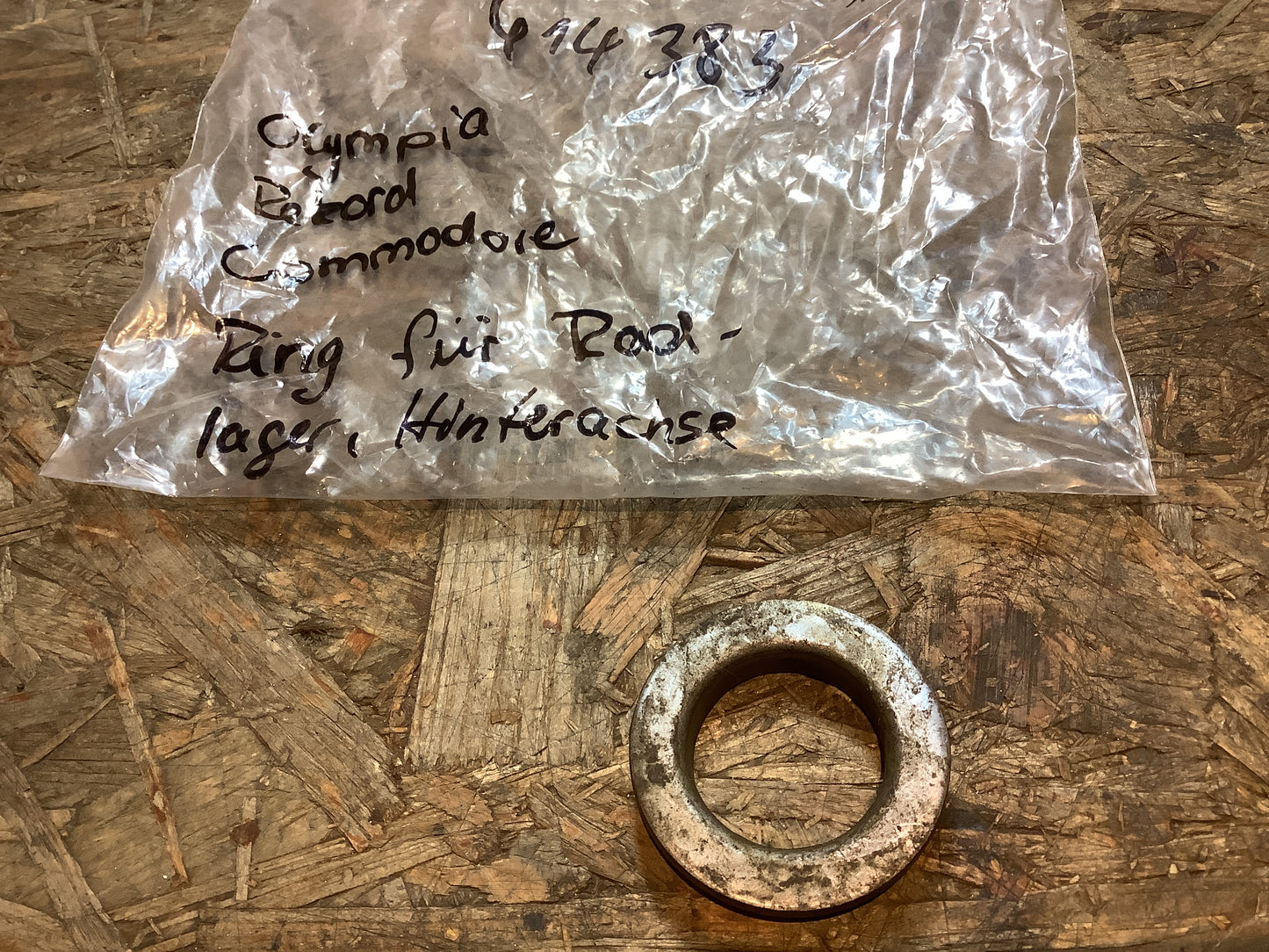 Olympia, Rekord, Commodore Ring für Radlager, Hinterachse NEU