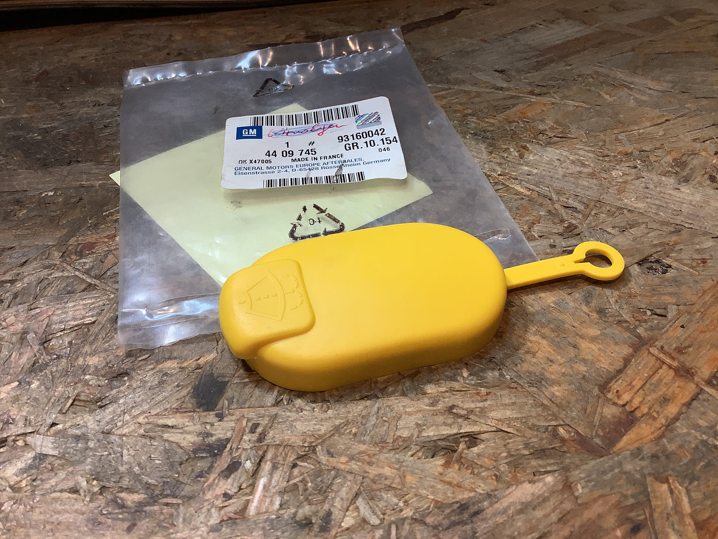 Opel Vivaro A, Movano A Verschlußkappe für Waschwasserbehälter Original GM NEU