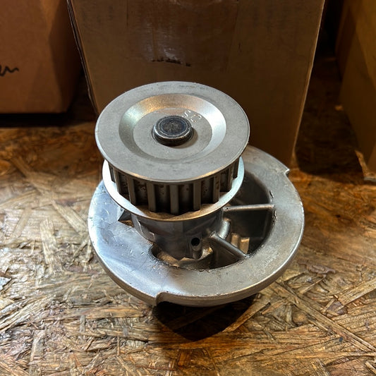 Original GM Chevrolet Kalos 1.4 Wasserpumpe NEU 96872704
