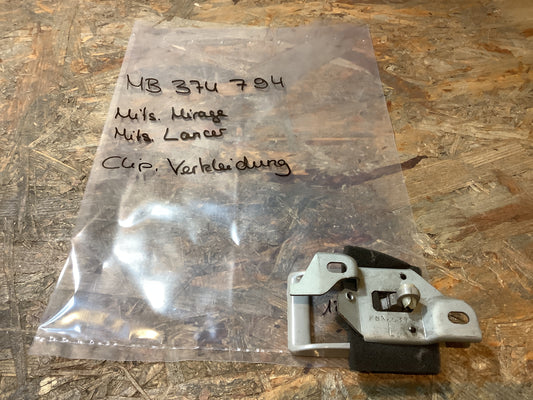 Mitsubishi Mirage, Lancer Clip, Verkleidung Original Mitsubishi NEU