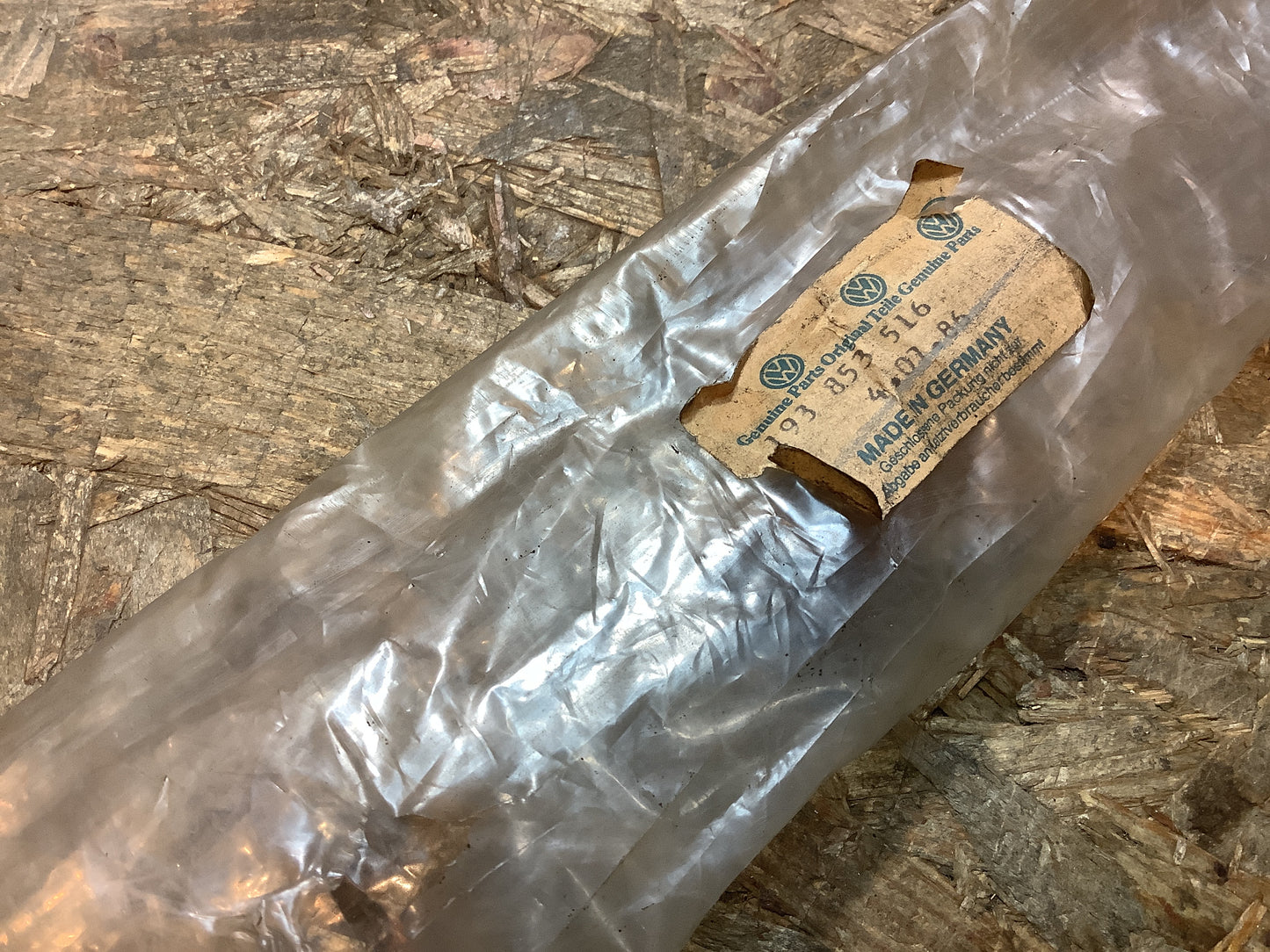 VW Golf 2, VW Jetta 2 ab 10.89 Zierleiste, Tür V.R Original VW NEU