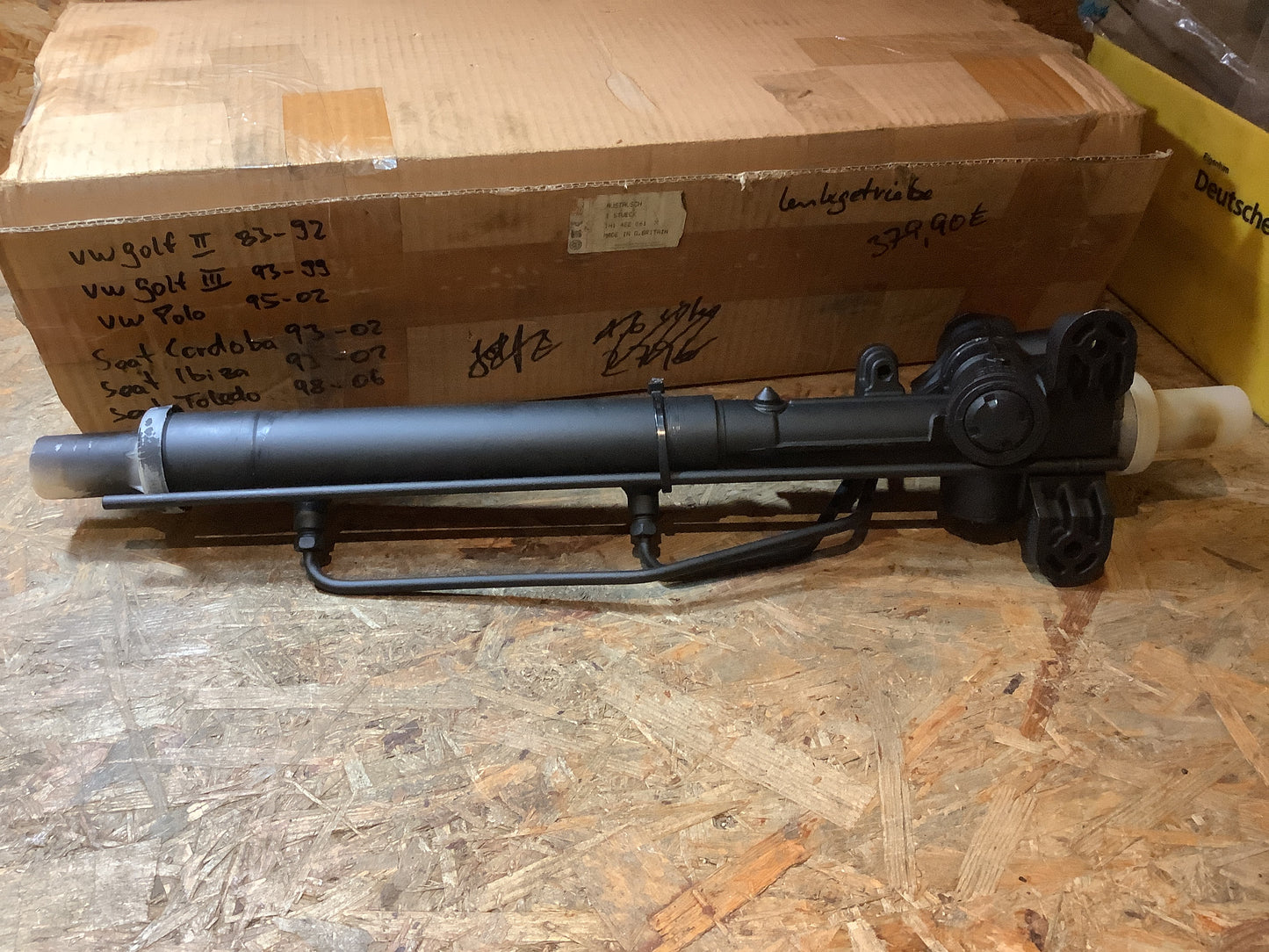 VW Golf II Bj. 83-92, VW Golf III Bj. 93-99, VW Polo Bj. 95-02, Seat Córdoba Bj. 93-02, Seat Ibiza Bj. 93-02, Seat Toledo Bj. 98-06 Lenkgetriebe Original VW NEU