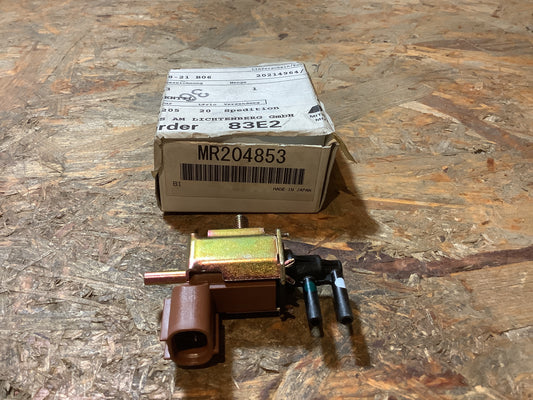 Mitsubishi Montero  - Mitsubishi Pajero Emissions-Magnetventil Original Mitsubishi NEU