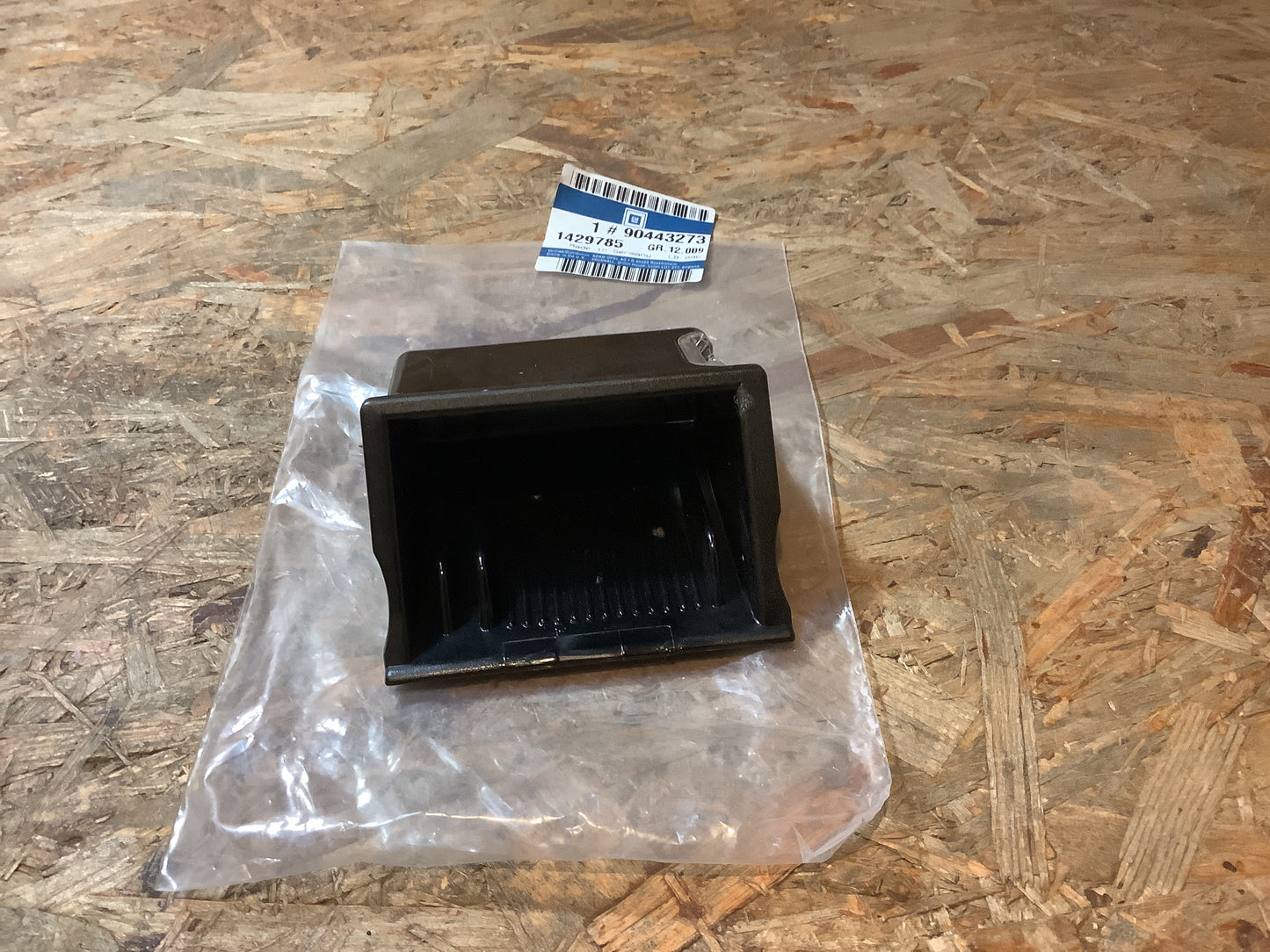 Astra F Aschenbecher Einsatz vorn Original GM NEU