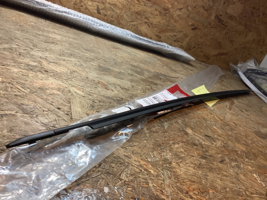 Peugeot 108 Dichtung Türscheibe vorn links Original Genuine Parts NEU