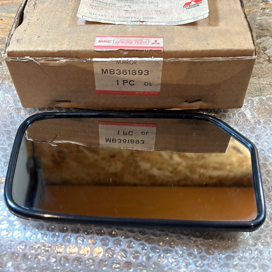 Original Mitsubishi Spiegelglas Links NEU Modell unbekannt MB361893