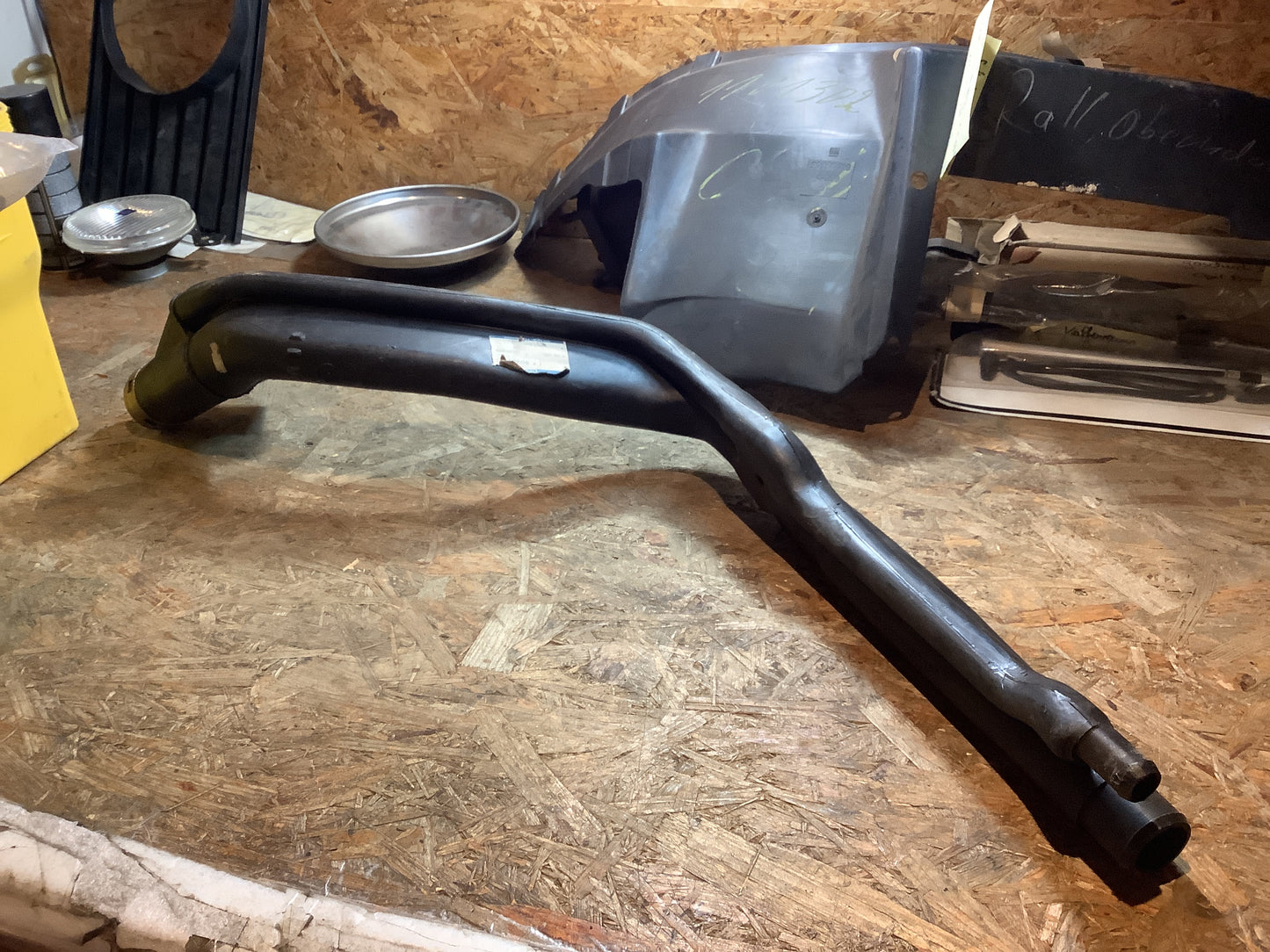 Opel Vectra A Kraftstoffeinfüllrohr Original GM NEU