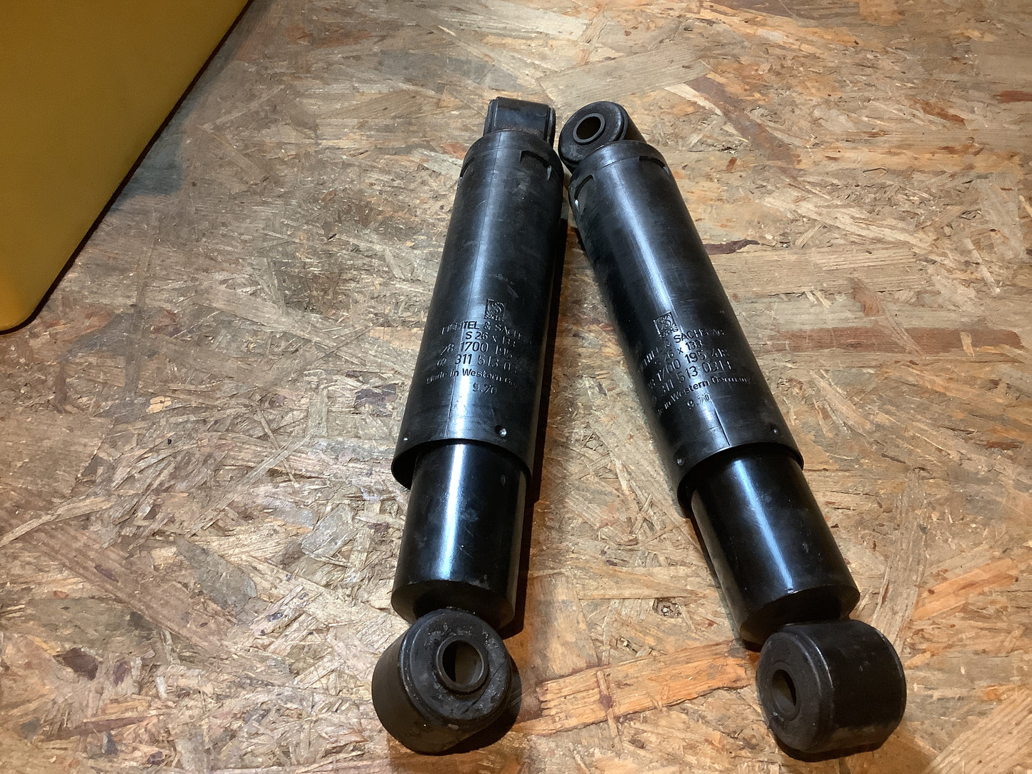 VW Käfer Bj. 54-03, VW Bus I Bj. 62-67 Stoßdämpfer-Satz Original Fichtel&Sachs NEU