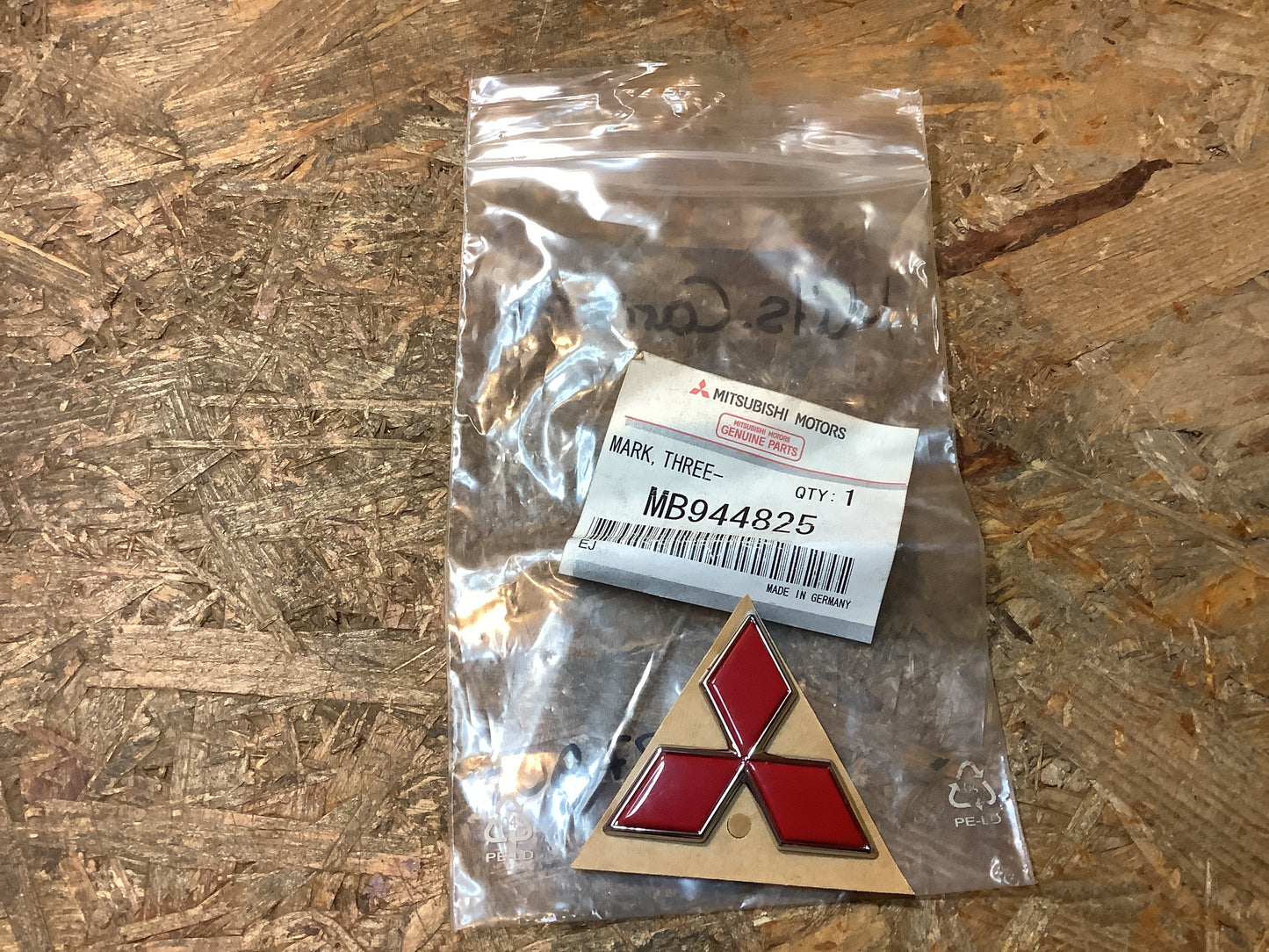 Mitsubishi Carisma Emblem Original Mitsubishi NEU