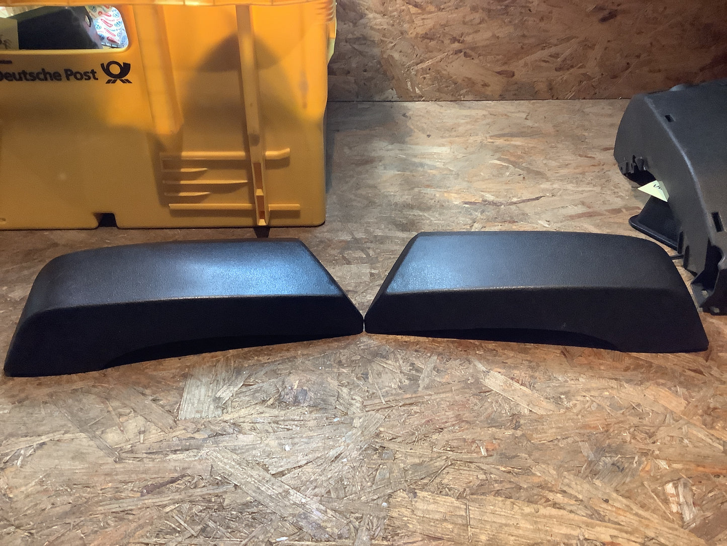 VW Bus T3 Stoßstangenecken-Satz Original VW NEU