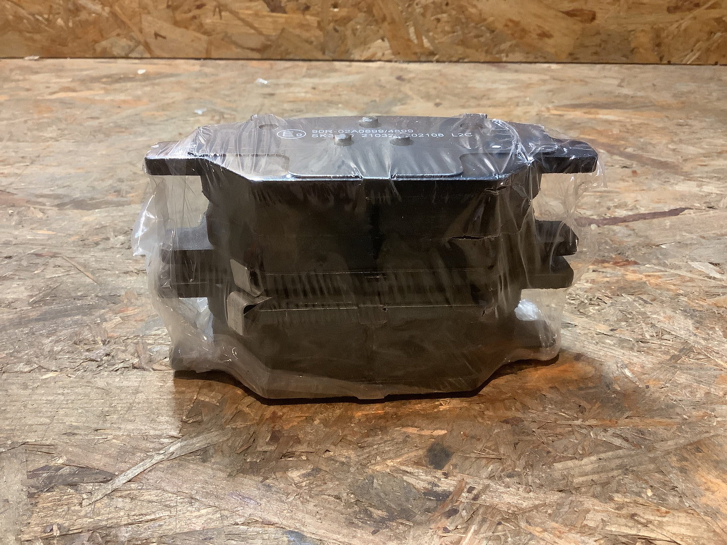 Insignia B Sports Tourer (Z18) 2.0 CDTI (68) 125 Kw/170 PS Bremsbeläge vorne Original Eurorepar NEU