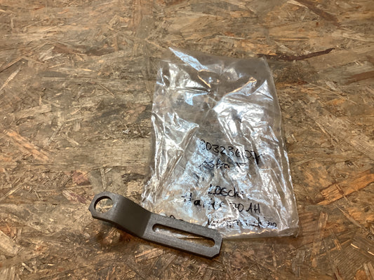 Astra F Lasche, Halter, 70AH Lichtmaschine Original GM NEU