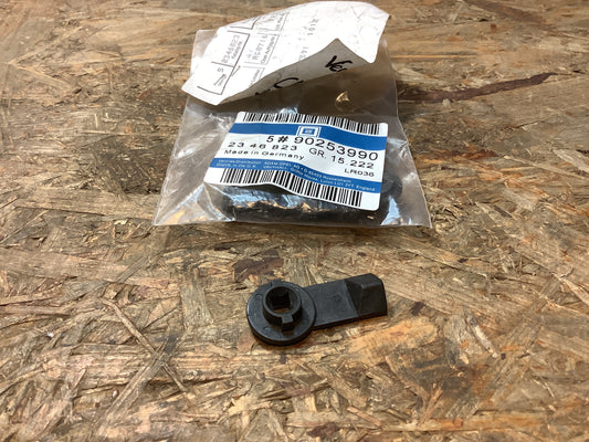 Vectra A Clip Unterteil Fach erste Hilfe Original GM NEU