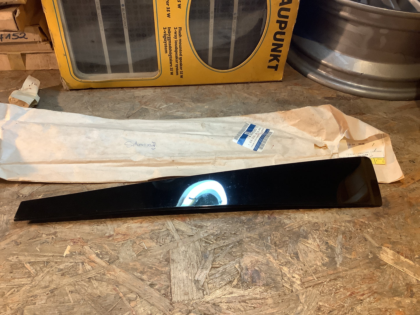 Opel Omega B Türleiste rechts außen Original GM NEU