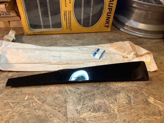 Opel Omega B Türleiste rechts außen Original GM NEU