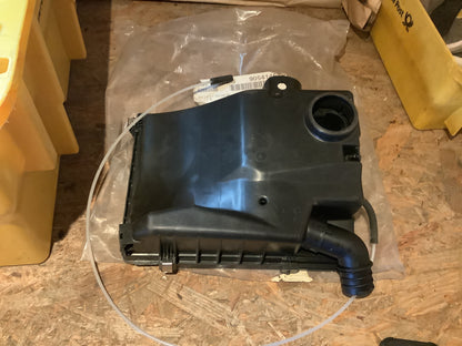 Opel Astra F Luftreiniger Unterteil Original GM NEU