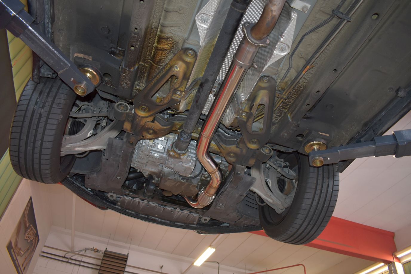 Friedrich Motorsport 76mm Downpipe mit Sport-Kat. Edelstahl