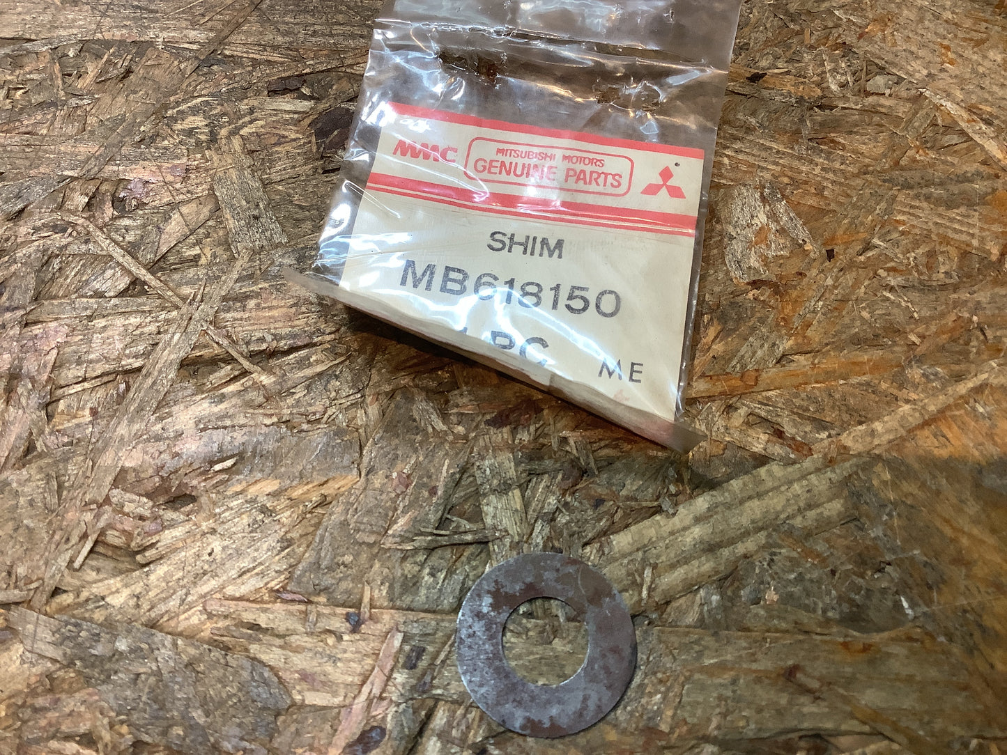 Distanzscheibe Original Mitsubishi NEU