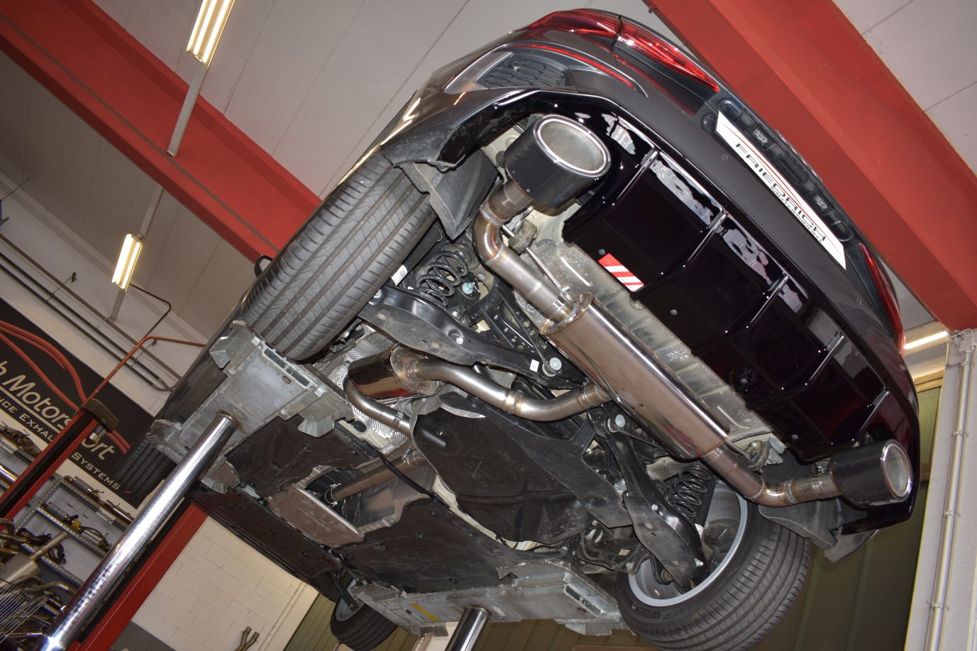 Friedrich Motorsport Gruppe A Duplex-Anlage Audi A3 GY Sportback Frontantrieb