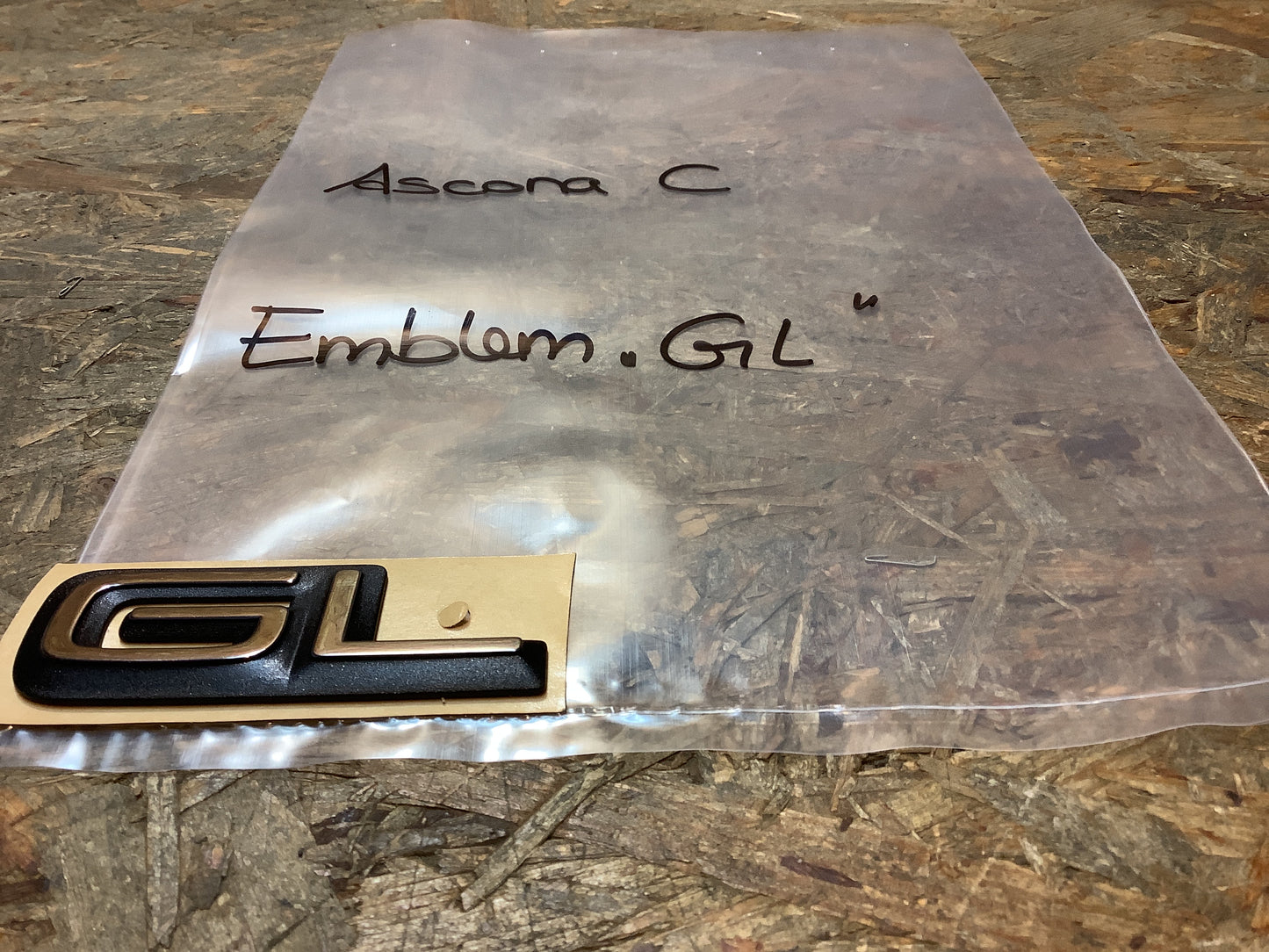 Emblem „GL“ Original Opel NEU