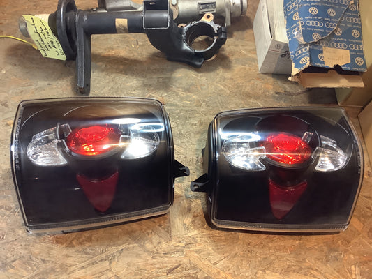 Chrysler Jeep Grand Cherokee Rückleuchten-Set Original Sonar NEU