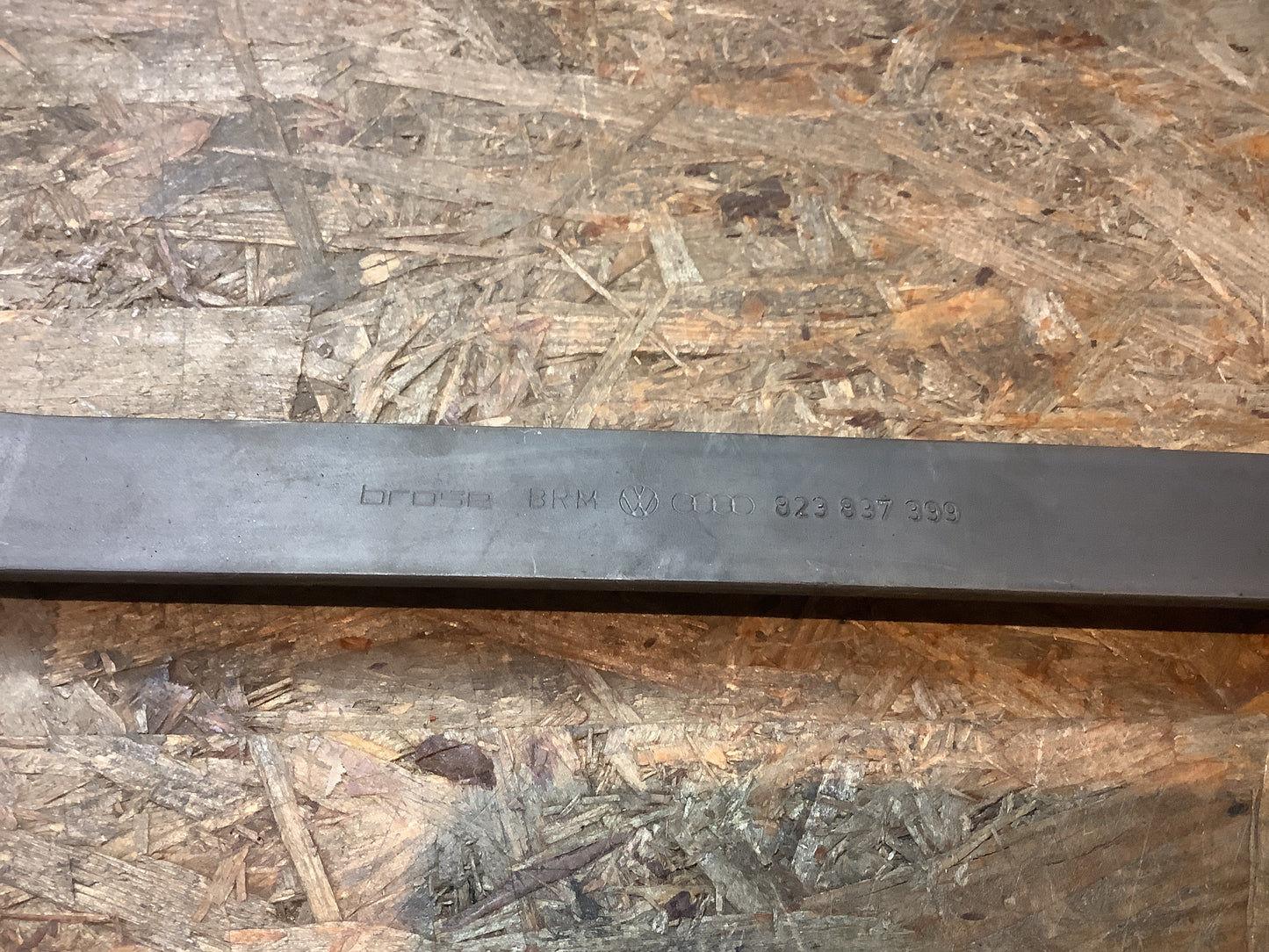 Audi 80 B1 Fensterheber Original VW NEU