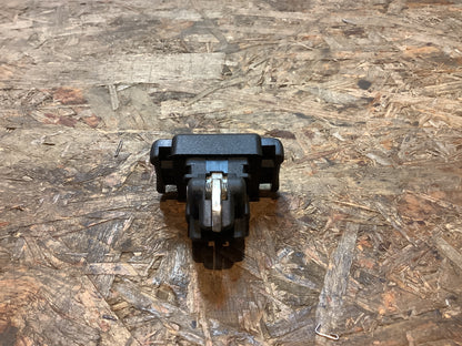 Ascona C, Verriegelung, Handschuhfachdeckel Original GM NEU