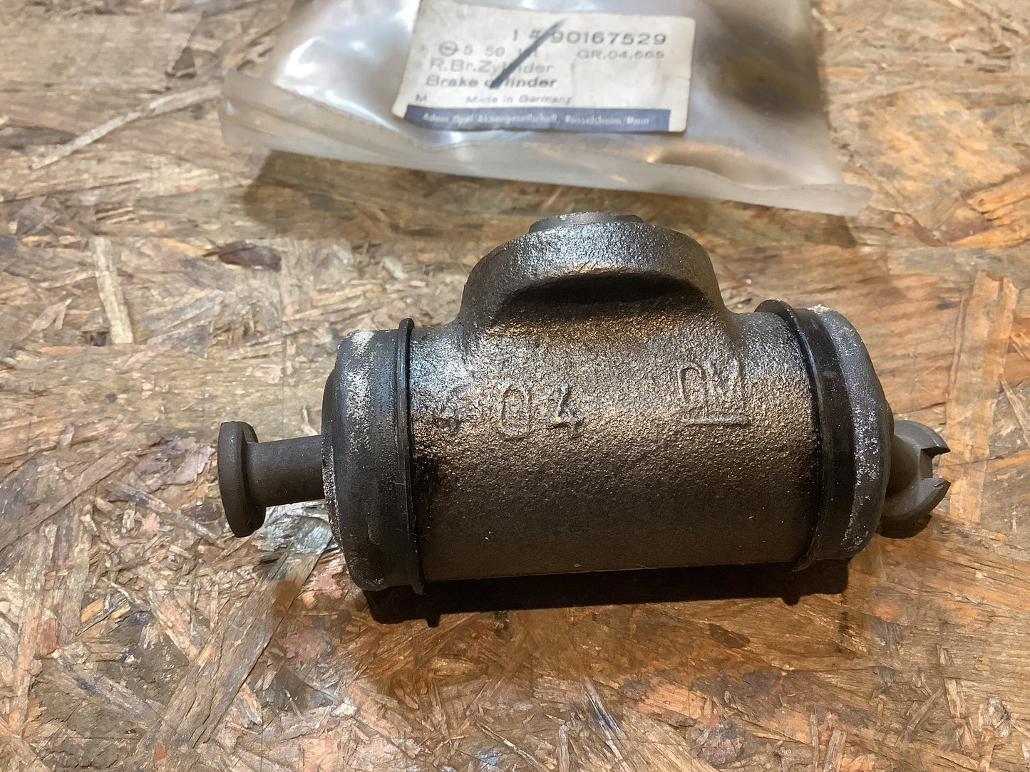 Commodore A/B/C, Rekord E Radbremszylinder Original GM NEU