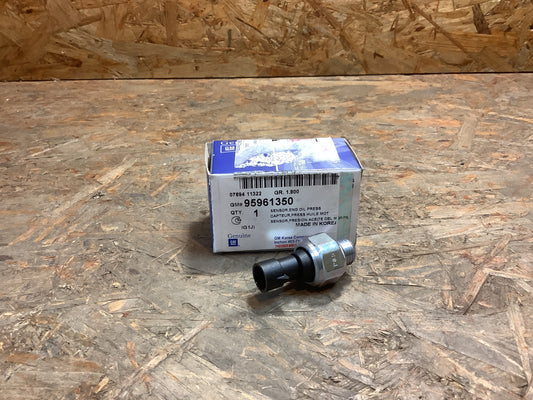 Astra, Omega, Corsa, Kadett, Frontera Öldruckschalter Original GM NEU