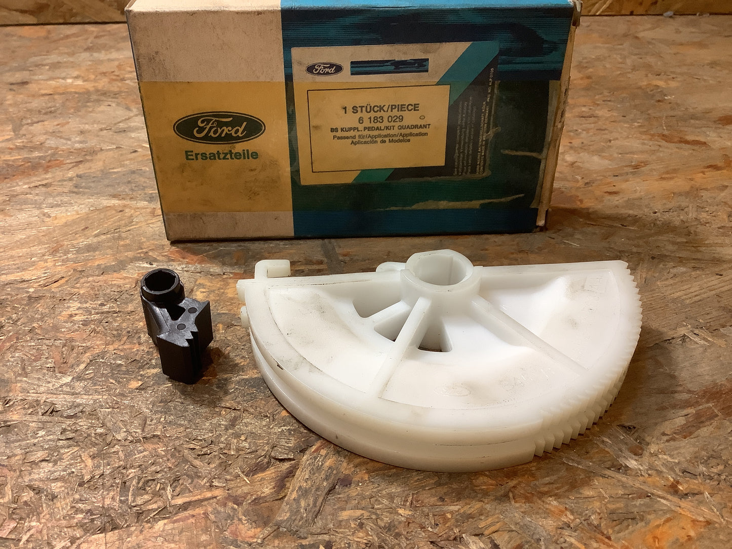 Ford Sierra I/II; Ford Scorpio Automatische Kupplungsnachstellung Original Ford NEU