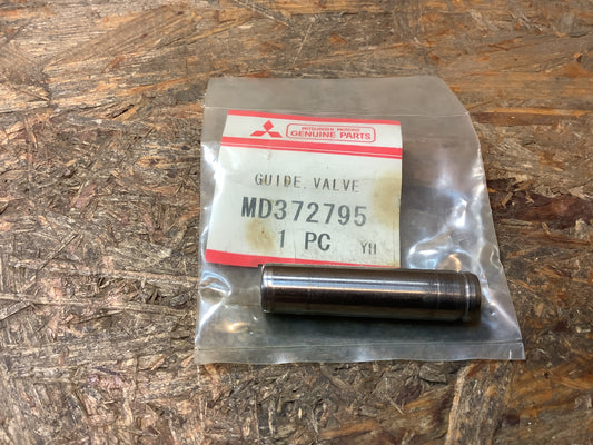 Mitsubishi Evo 5-9 Ventilführung, Auslassseite Original Mitsubishi NEU