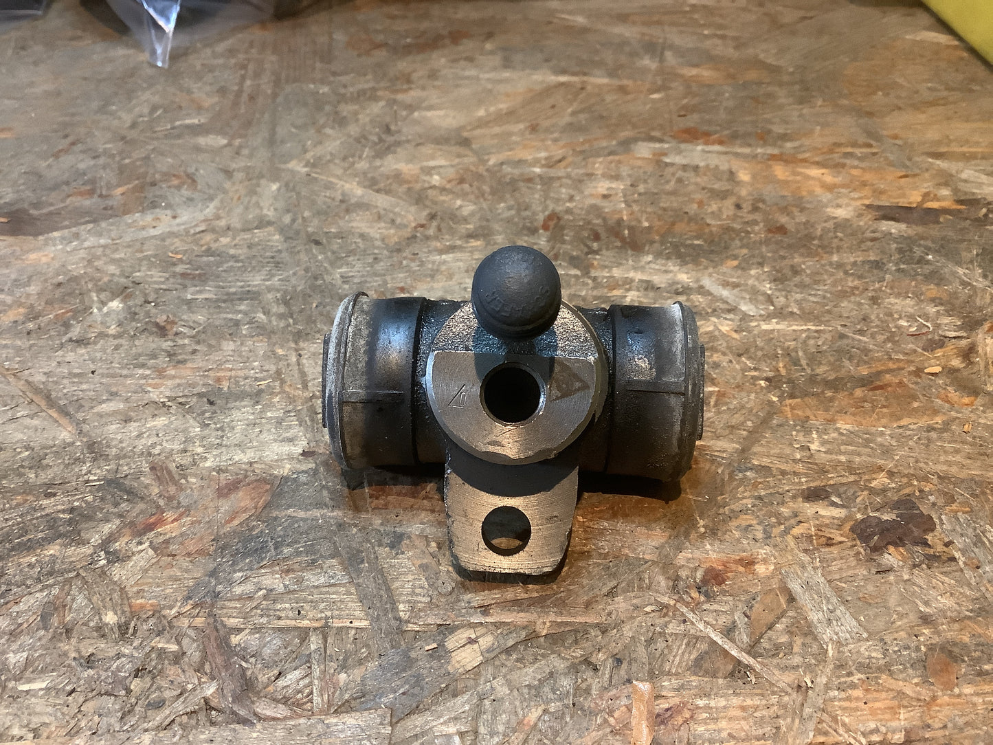 VW Bus 55´-71´, VW Kübel 181 Radbremszylinder Original VW NEU